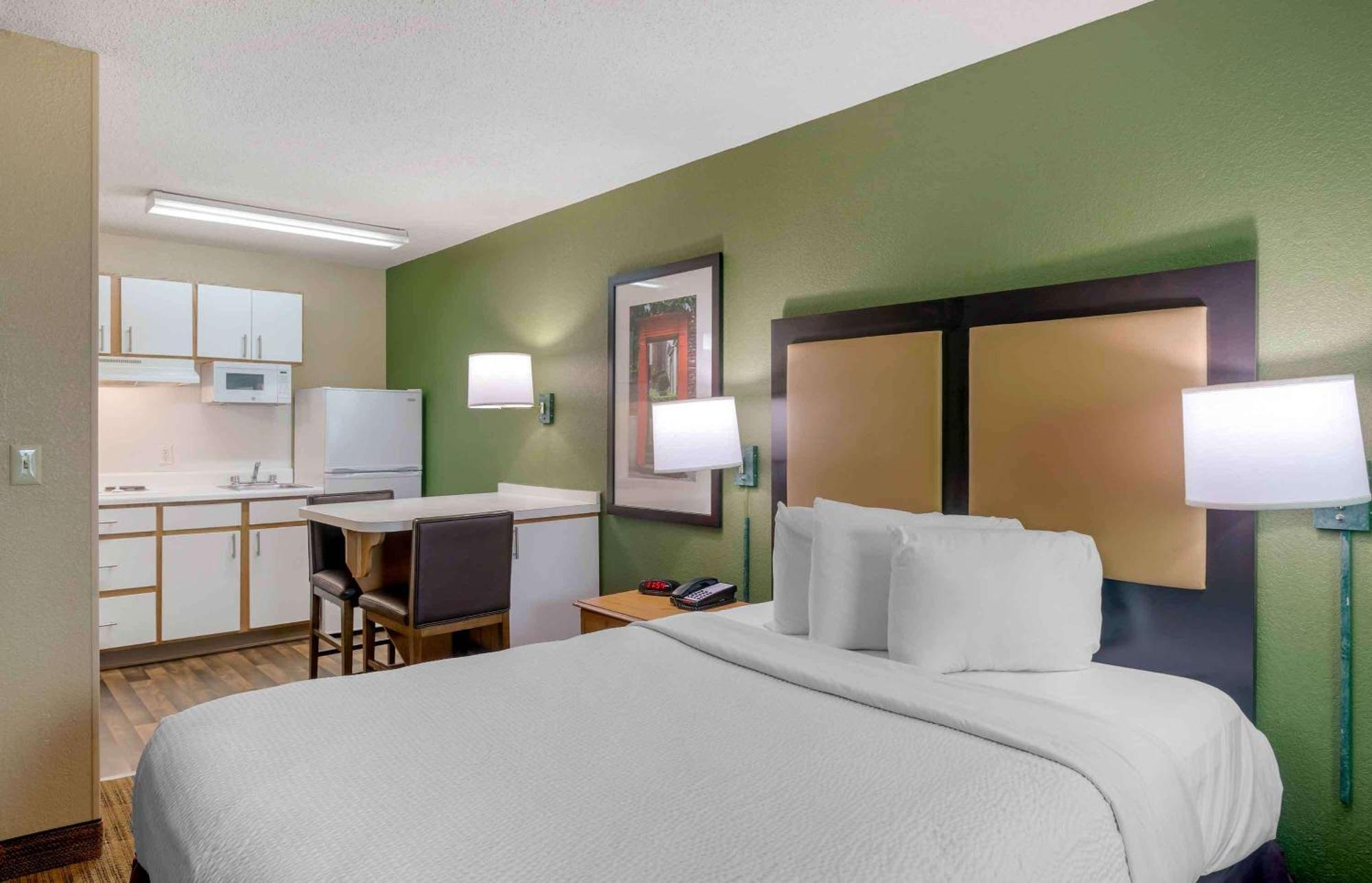 Hawthorn Extended Stay By Wyndham Dfw Airport North Ирвинг Экстерьер фото
